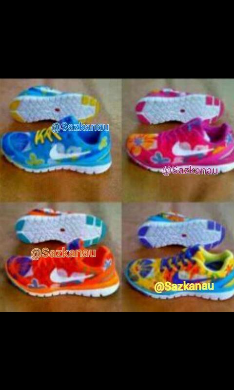 sazkanau's tweet photo. Sepatu Nike motif bunga, only 150k aja. Payment BNI,BCA,Mandiri. Berminat?cek bio :) http://t.co/8014tztFHE