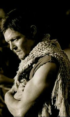 TetheredButFree's tweet photo. @ebutterfly0426 @PaganLady3776 @PetraAsk @Whitetigress1 @KeriGrisham 2be held in those arms just1time..#DiePeacefully http://t.co/9B07LV0i3Q