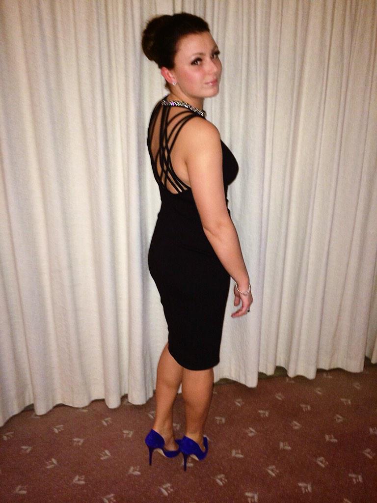 leah x x (@leahoakes_x) on Twitter photo 