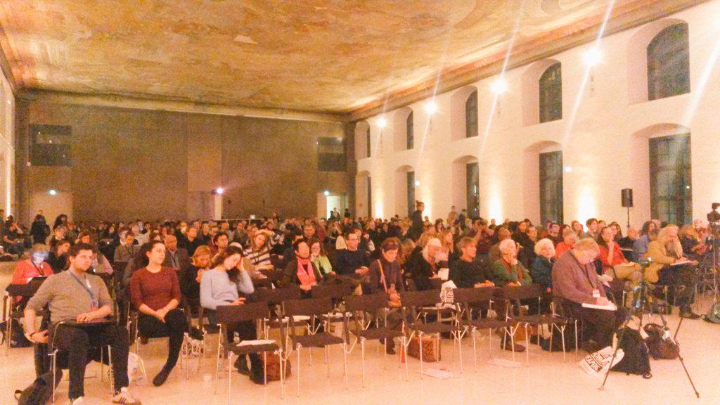 SinNucleares's tweet photo. 600 Activistas en el Foro de la Sociedad Civil en #Vienna @nuclearban #goodbyenukes latinos presentes con @SehlacOrg http://t.co/kCj3fi0yUl