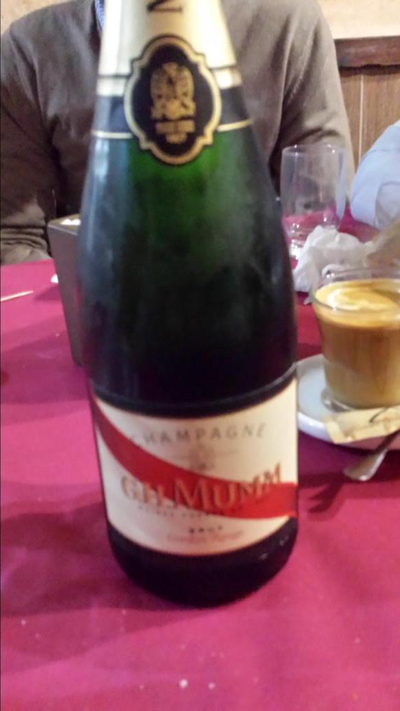 juliolandete87's tweet photo. @juanfer46411438  seguimos @javiermorenoval  @Russian_DeValde http://t.co/SzzHi0a192