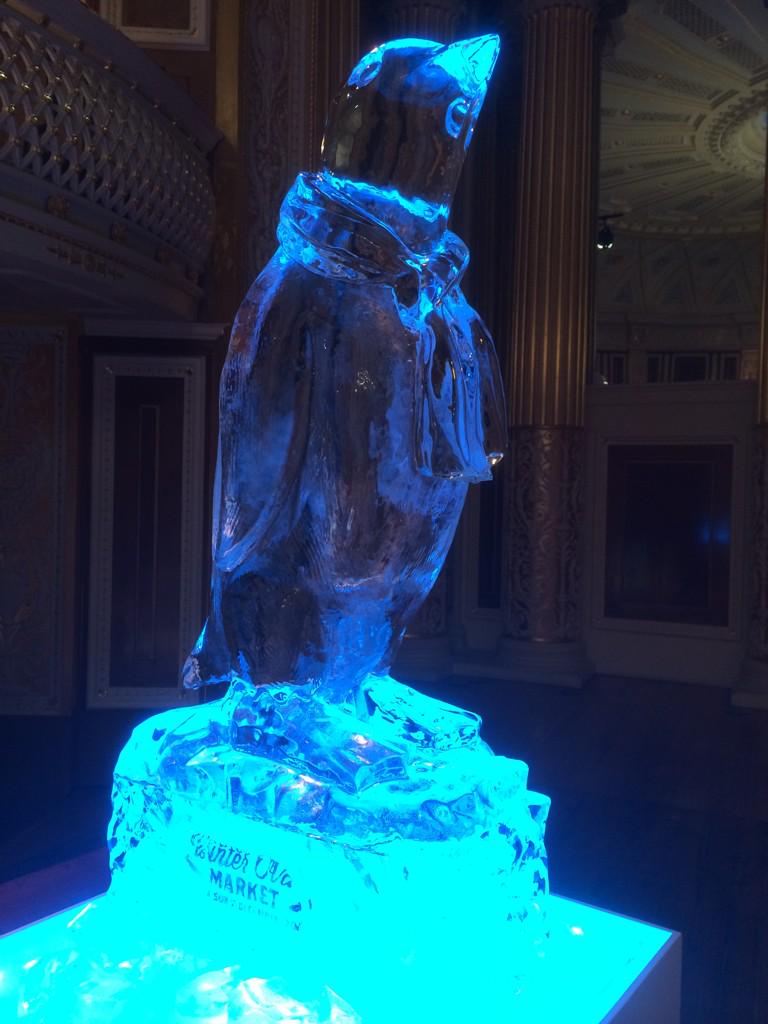SGHLpool's tweet photo. Check out our lovely ice penguin at #WAM14 http://t.co/khK3jIUshb