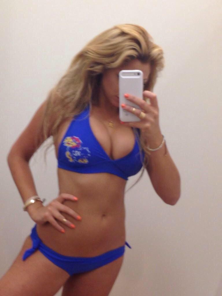 Noeline_2's tweet image. @JessicaVaugn so pretty. My love the pics are gorgeous. Beautiful smart and sexy. So awesome. Love you