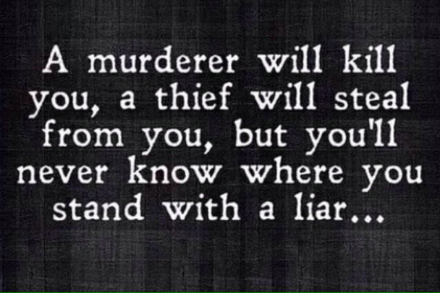 Faraz_DE's tweet photo. Apnay dhoka dete hain RT @KiranKhanLive Exactly my point ! #liarsbeware http://t.co/SHddSwTgJc