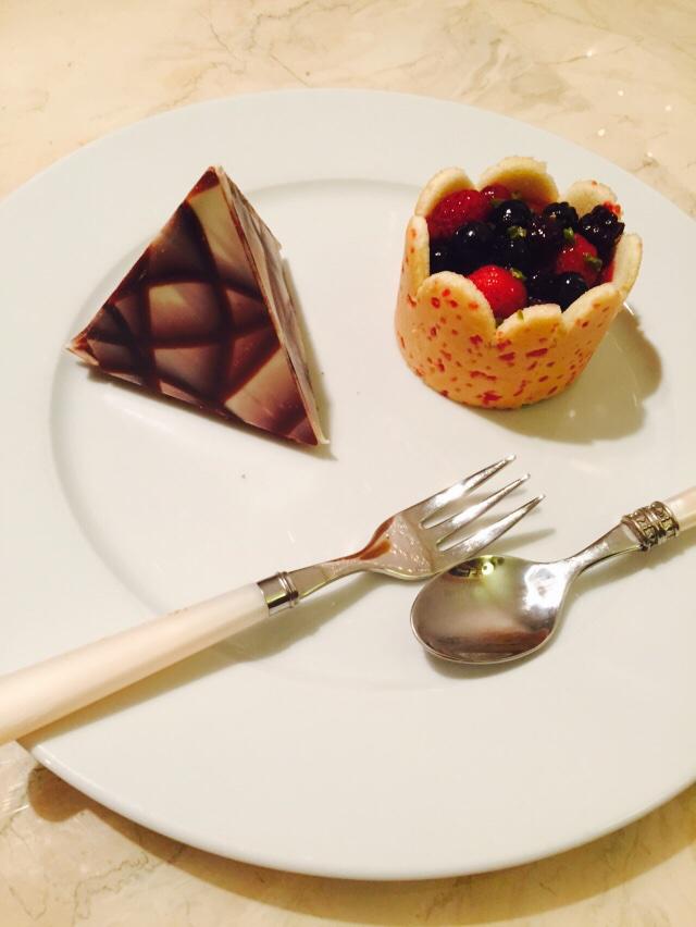 Dave's Quality Food tweet media