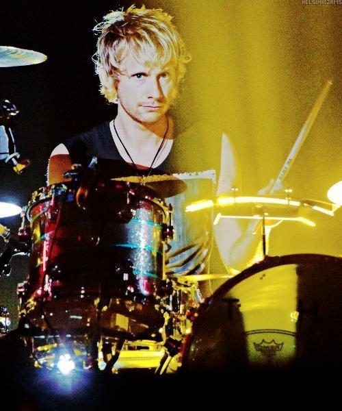  Happy Birthday Drum God ! 