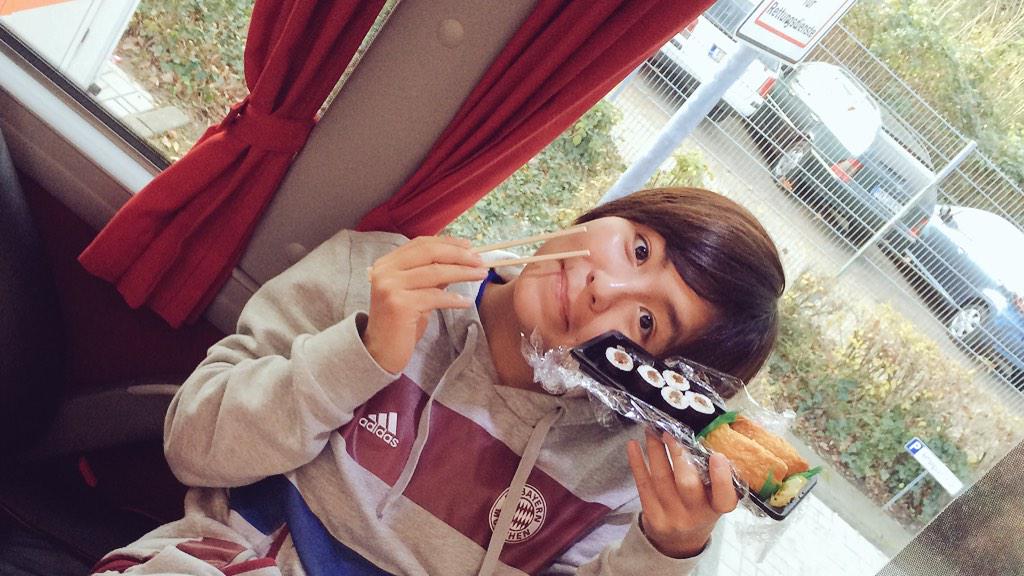 B4QU6i-CAAICcns.jpg:large