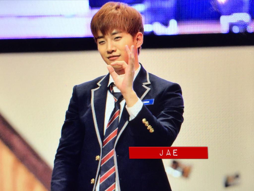 B4QXgcxCAAEwBbV.jpg:large