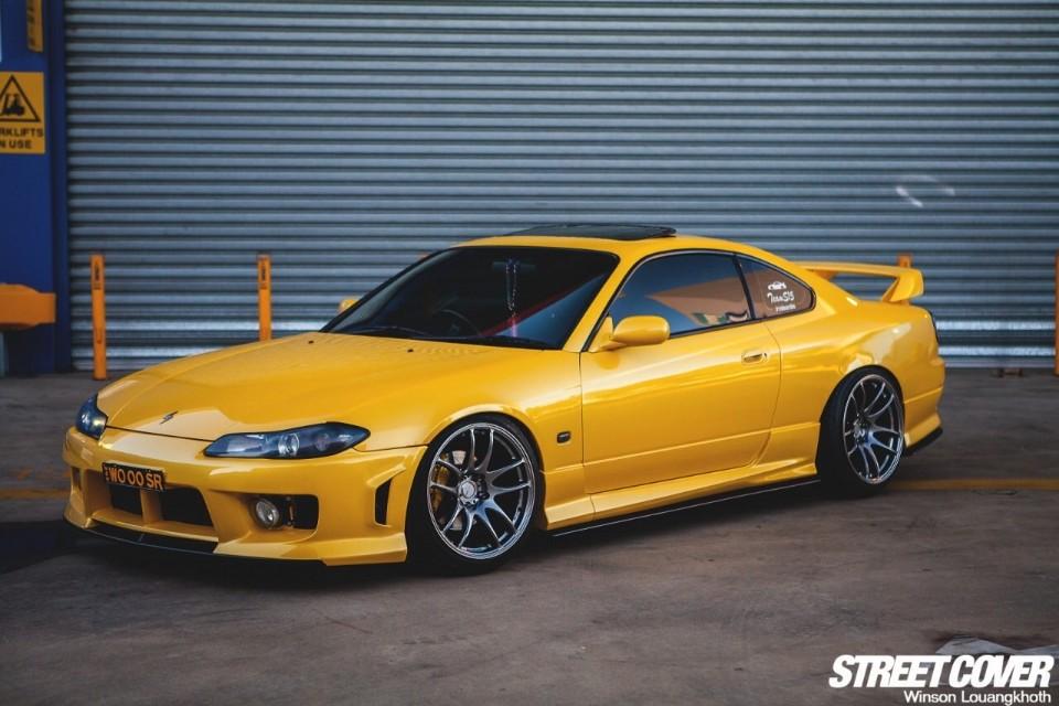 しずま 黄色がかっこいい車 Http T Co I6jvm8qxjy