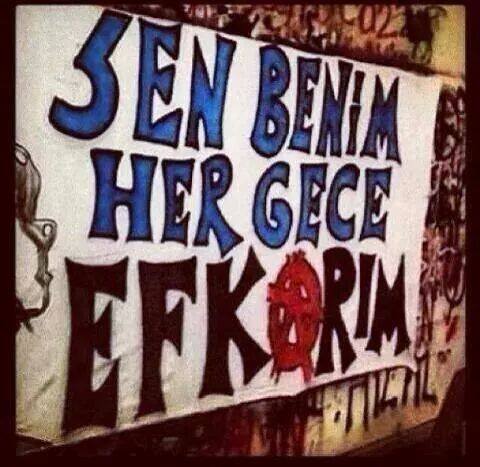 hakansengonul52's tweet photo. Sen benim her gece efkarım
Gözümdeki yaşım sigara dumanım
Sen benim damardaki kanım
Anlımdaki yazım
Şanlı BEŞİKTAŞ'ım http://t.co/FvXuBfhwHM