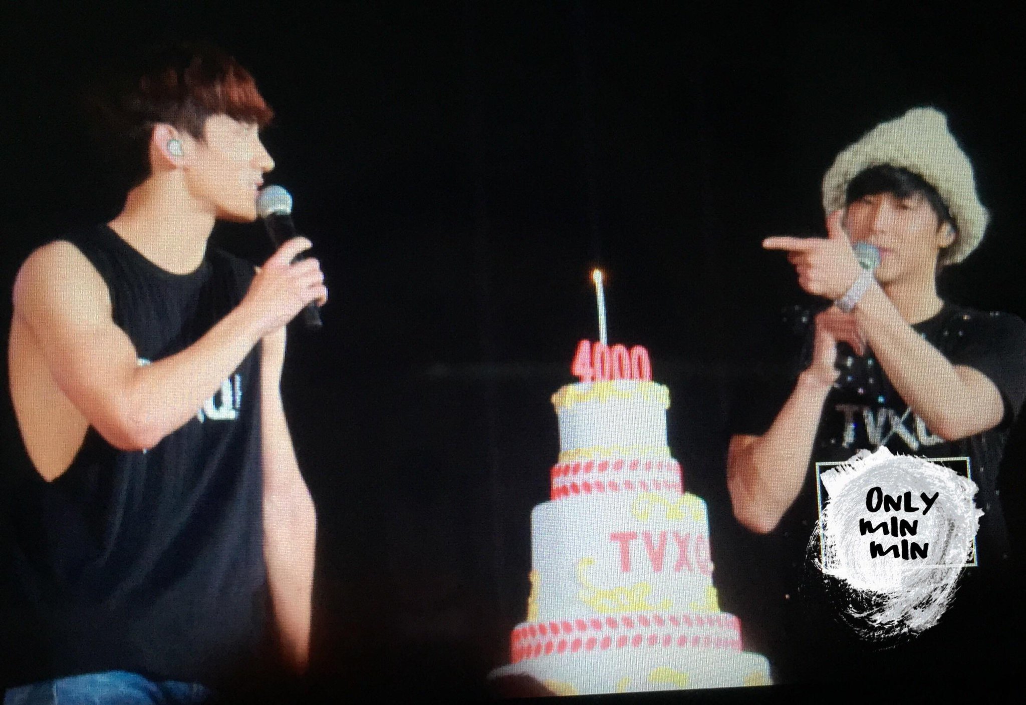 B4QlakUCcAAWNrF.jpg:large