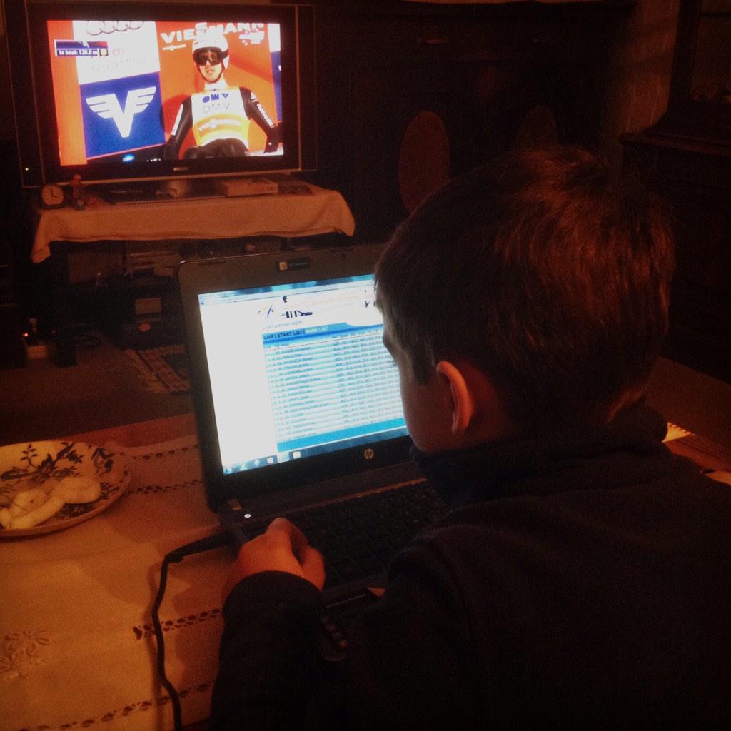 tkohout's tweet photo. Trénink mladého skokanského reportéra @Radiozurnal1 ;) Training for future #skijumping #YRRproject :) http://t.co/8LFmS5IFyx