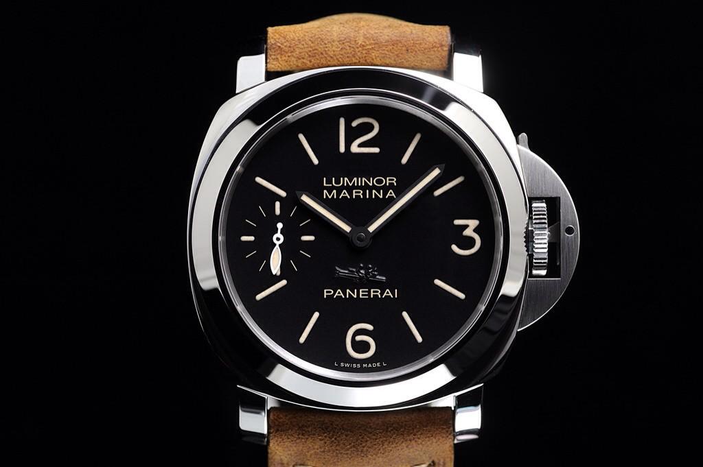 WatchesCheshire's tweet photo. : #veryspecial #christmaspresent #panerai #pam411 @mrphilcoffin @timekeeperforum @JayGallagher01 http://t.co/E9q2SHxjWG