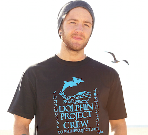 Dolphin_Project's tweet photo. Recording artist @TrueChadwick writes about The Cove &amp; activism. 

Read Here: http://t.co/JYH5L3MdOC #DolphinProject http://t.co/H01hSDNa8n
