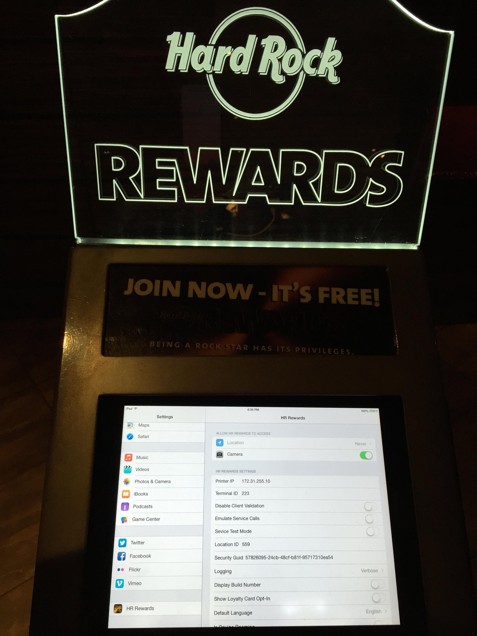 Embedded image permalink