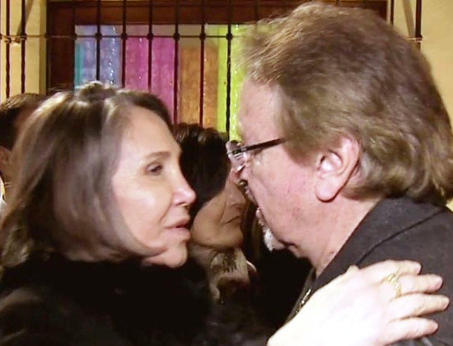 diarioelheraldo's tweet photo. Kiko rompe el silencio y cuenta lo que le dijo a Florida Meza en el funeral de Chespirito: http://t.co/2VP09zbrsC http://t.co/EZrQHEI2oo