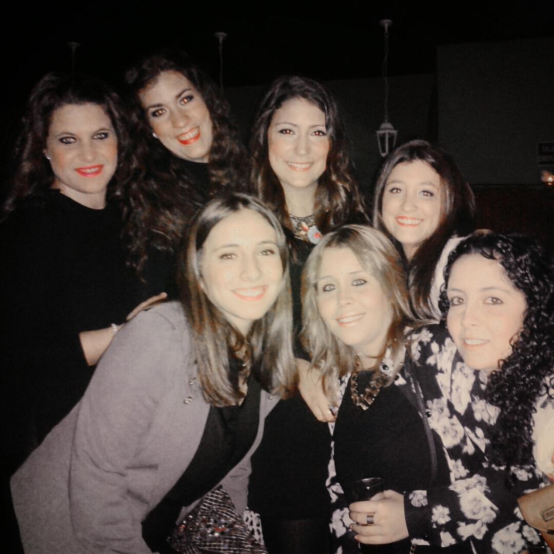 AMMANERA3's tweet photo. Ayer estupendisima noche rodeada de buena gente,en la sala flamenca el rincóncito;)muchas gracias a todos http://t.co/IT76h4Vs05