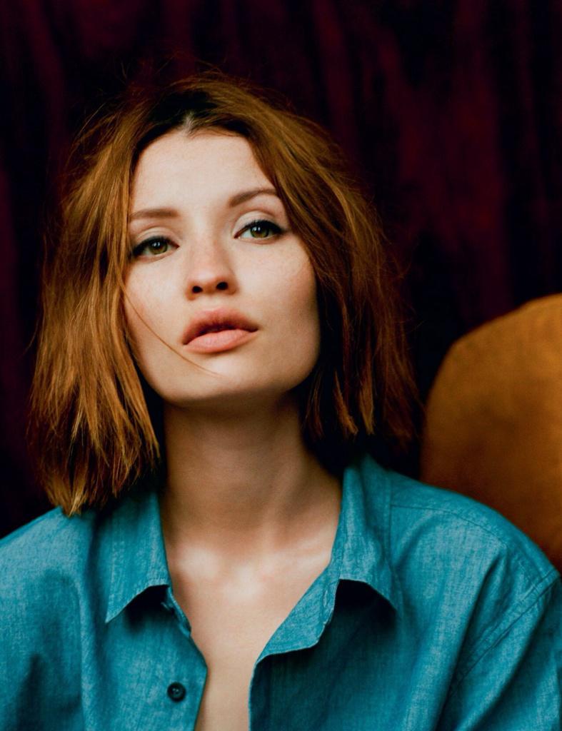 Happy birthday to the gorgeous, beautiful, sexy, Australian Sheila! Emily Browning make it good I wish you happiness! 