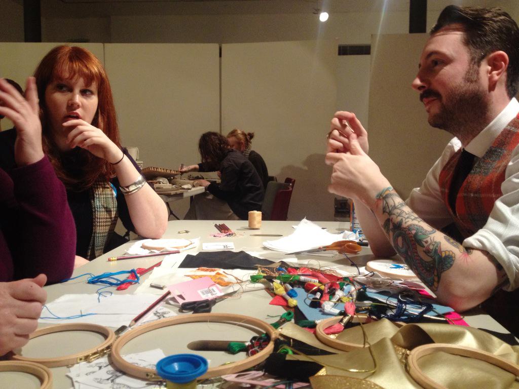 ShowMeYours_Gla's tweet photo. Quick embroidery workshop with @ten30FASHION before his talk this evening http://t.co/4IGNBTk565