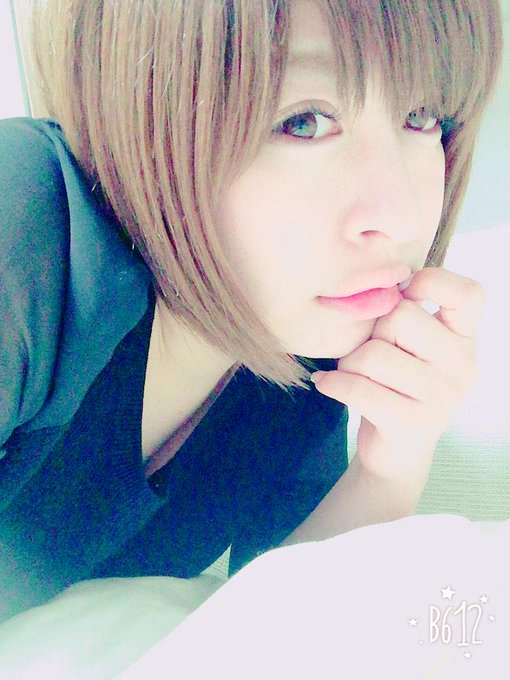 ぷー(*ˊૢᵕˋૢ*) http://t.co/rYqaBWGfpn