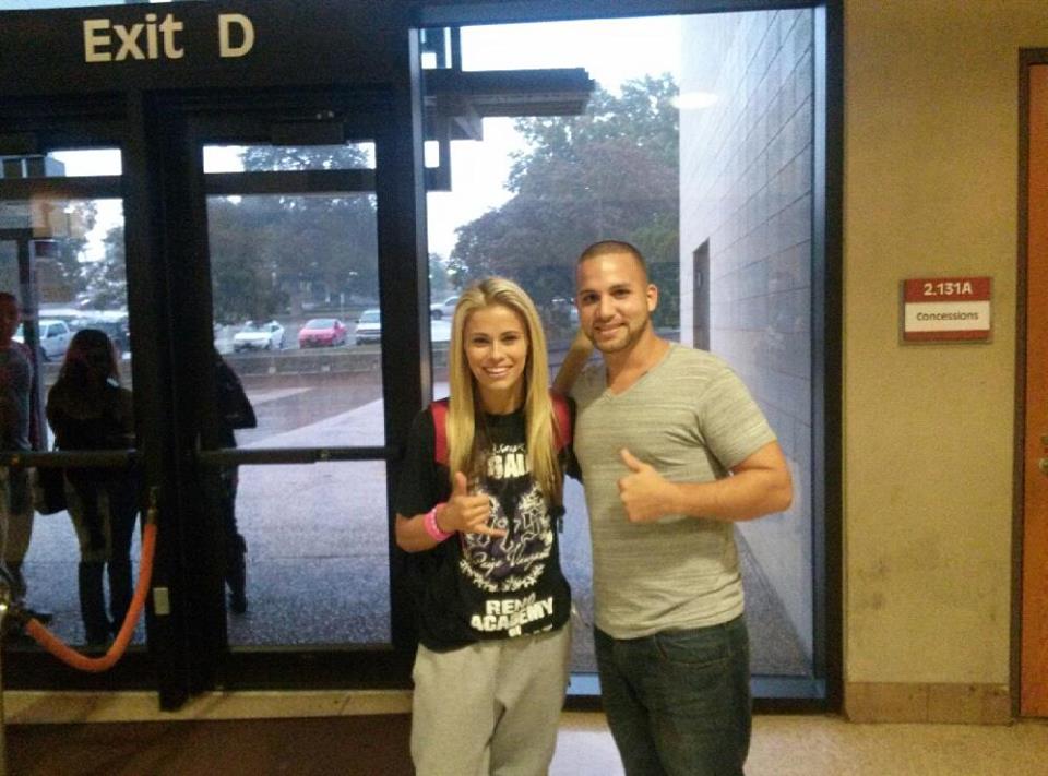 Orland022's tweet photo. @PAIGEVANZANT #Fanzant I was lucky enough to get 2 pics with you! #AustinUFC #FutureChamp http://t.co/PBQXryYPqi