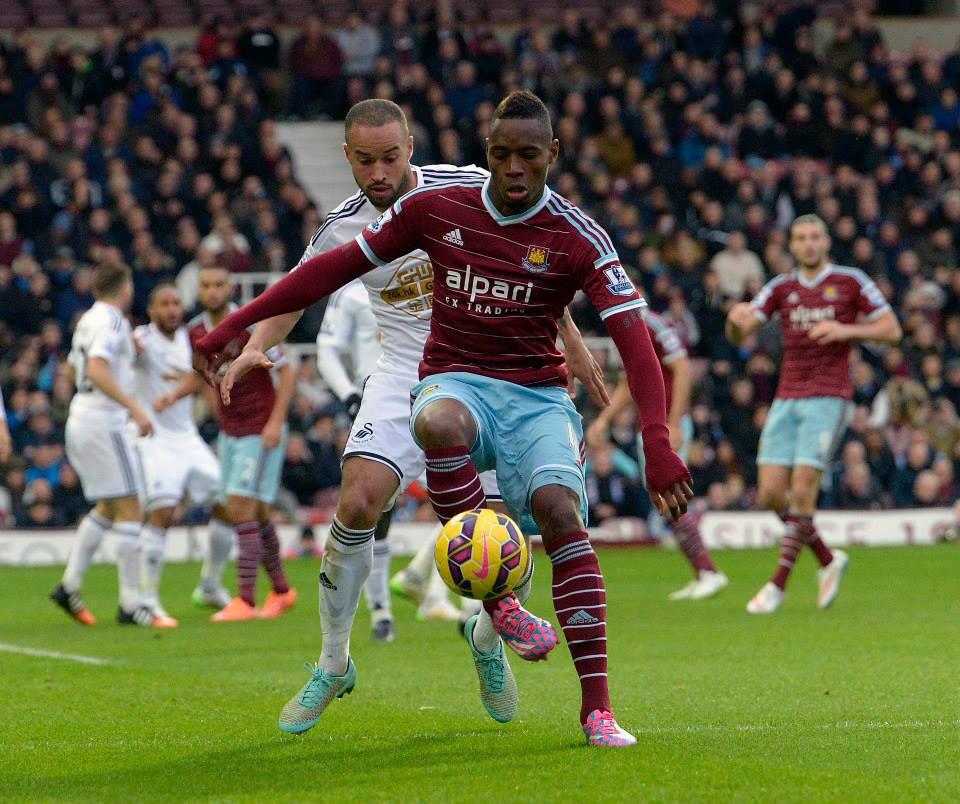 Is good to be BACK!!! ⚽️⚽️⚽️ <a href="/whufc_official/">West Ham United</a> #COYI !!!
Thank U 4 your support