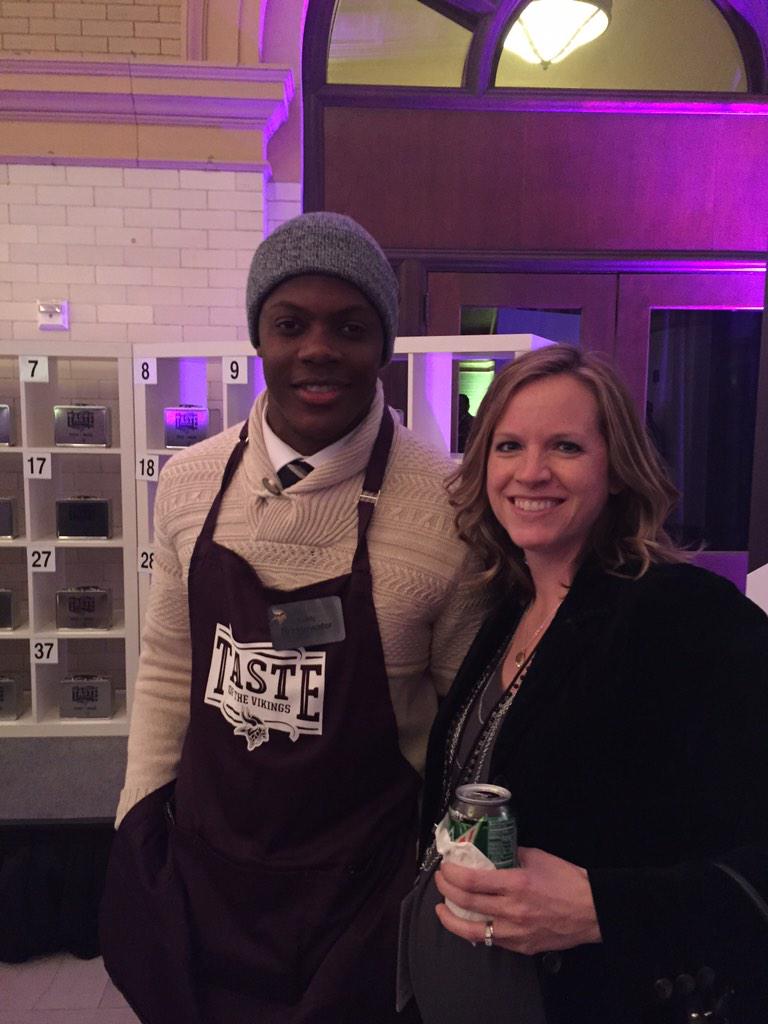 WestbrookAngela's tweet photo. Lets do this today Teddy! @MillerLite #ITSMILLERTIME #VIKINGS http://t.co/XVVtQXMPKQ