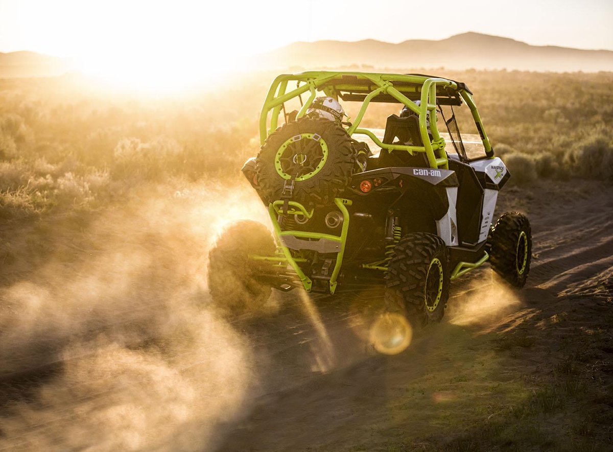 There's still time to VOTE for your favorite build! #WWYD2AM bit.ly/WWYD2AM
Contest ends 12/10