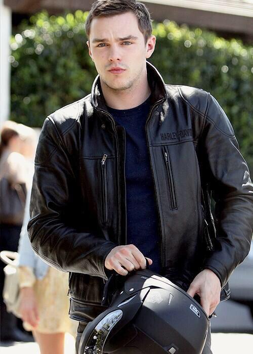 Happy birthday to my love Nicholas Hoult xoxo 