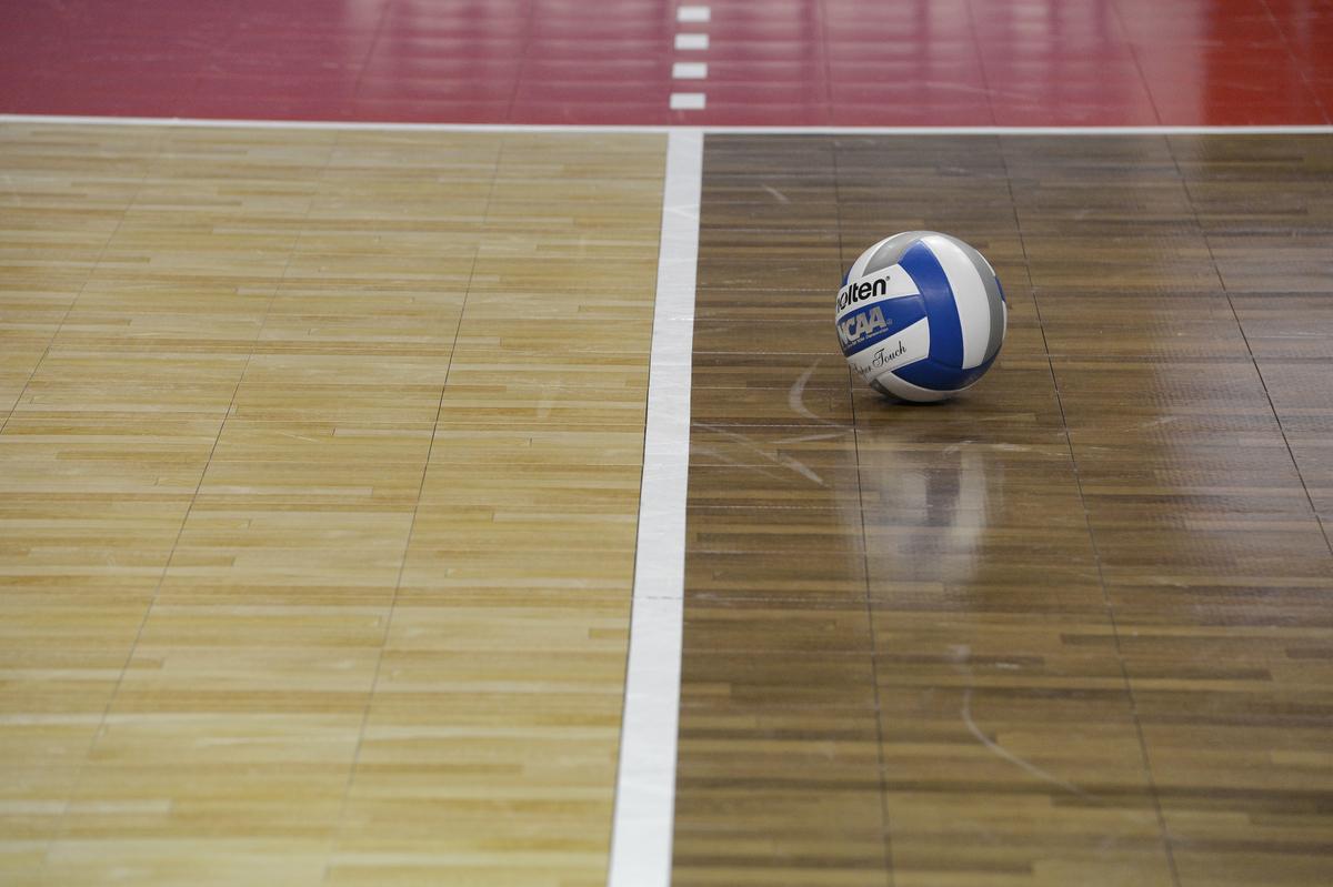 NCAAVolleyball's tweet photo. We are down to 16 teams! Check out the bracket: http://t.co/pKATq01a0l  #NCAAVB http://t.co/o1cpksxro0