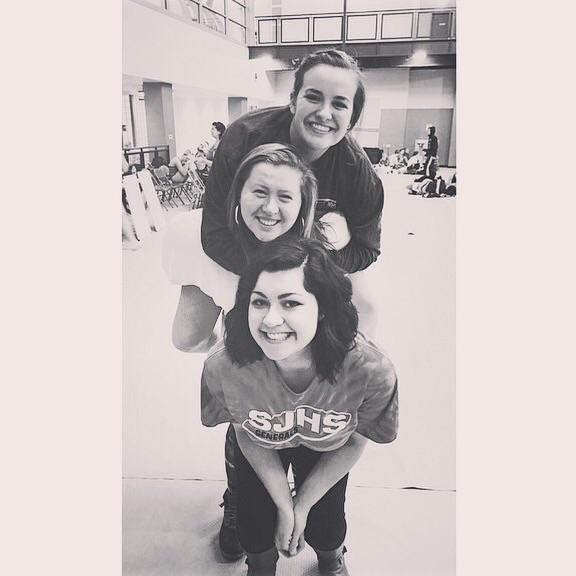 CaylaSeder's tweet photo. Miss my bffs already and I'm not even home yet #tillnexttime #ily #weaah http://t.co/cKbViktDr2