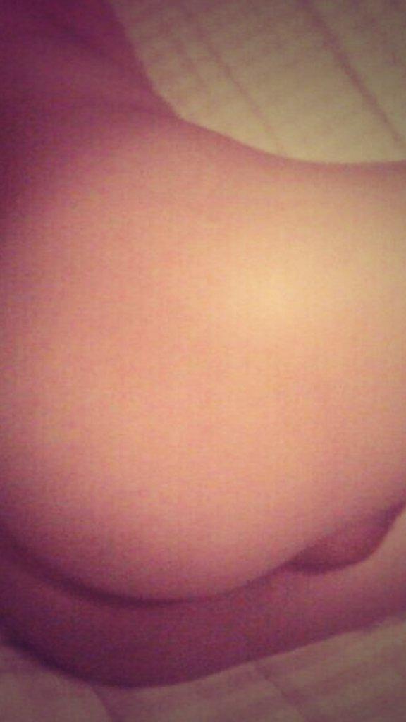 W_sdh's tweet photo. بداية السهره مع @mojb_afif http://t.co/yxkEHwfuYr
