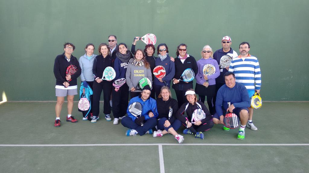 AlexMartinezAM's tweet photo. Gran torneo de escuela CD VENTURADA @mirhims @beasalazarrr @csmpadel ¡¡GANADORAS CHARO Y ANDREA!! http://t.co/KZXjBTnHtX