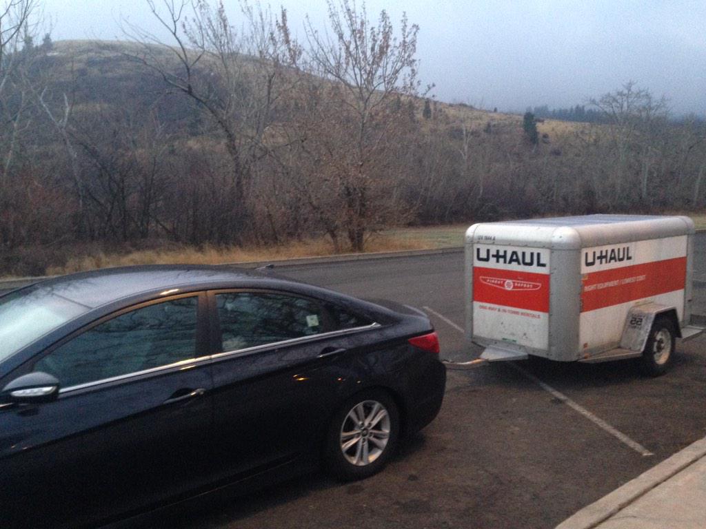 seattlebound123's tweet photo. Isn't she purty?? #blueivy #junkinthettrunk http://t.co/LGKFNbXYBK