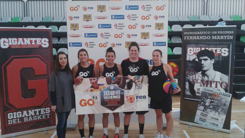 GIGANTESbasket's tweet photo. Campeonas Torneo #3x3FebGofit: Mano a mano. María Teresa, Silvia y Marta. ¡Enhorabuena! :-) http://t.co/nNrlwsLF3M