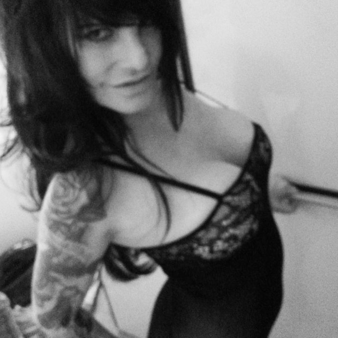 My breasts for you my darling ❤❤❤ http://t.co/JDurqfDr97<a href="/tag/livelifetothefullest"class="tags"><span>#livelifetothefullest</span></a>