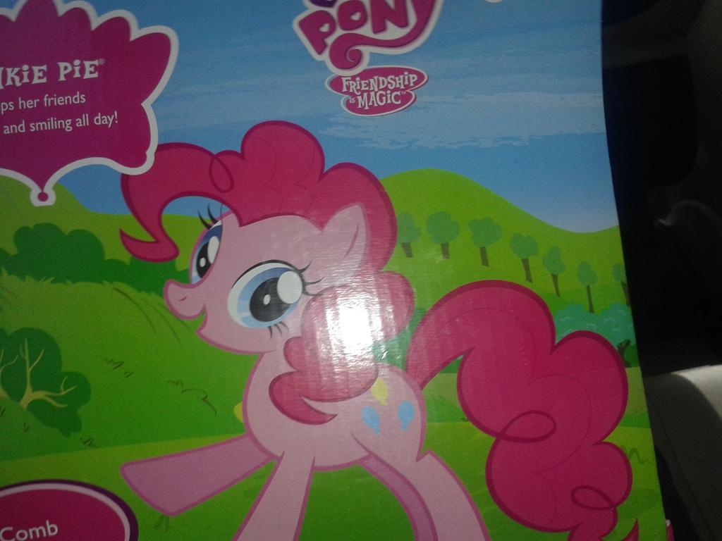 Mlp_pegusister's tweet photo. AWWWWW!!!!!!
#MerryChristmas http://t.co/7pYeiYUbnf