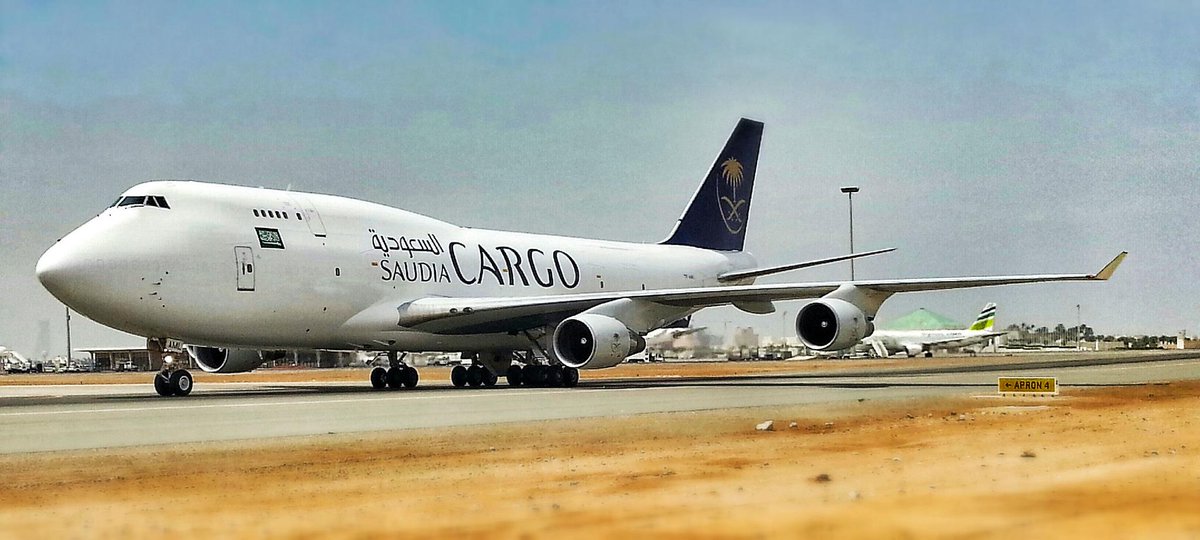 Ab_uNawaf's tweet photo. @tswir @Photo_4Rt @almswer @cameraty @Photort1 @mr_canadi @abood95959 @grp_ksa1 @photographyksa 
 لحظة اقلاع #تصويري http://t.co/vZ2zFnm51e