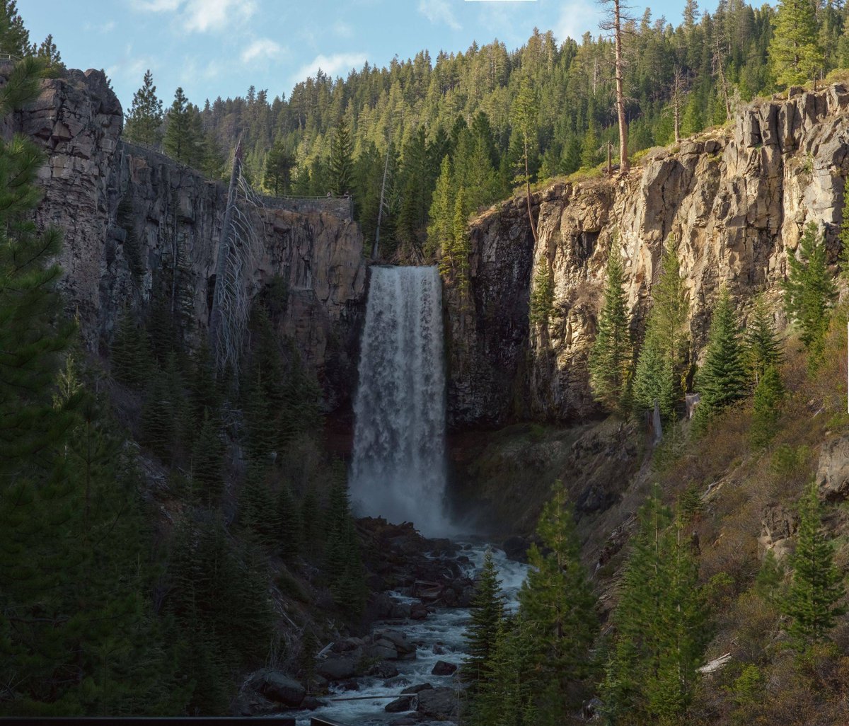 Tumalo Falls is one of the most popular outdoor destinations in the vicinity of Bend, #Oregon. #TravelFacts