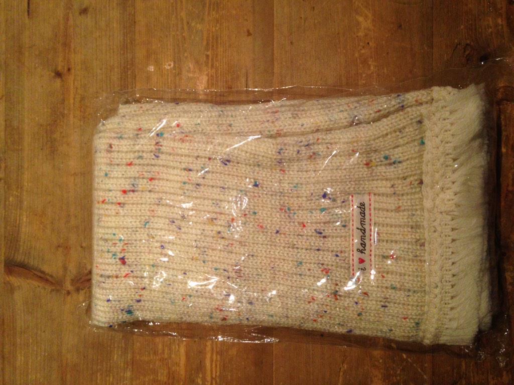 Dbeggster's tweet photo. More wool@monkey reduced scarves pm for detail s perfect Xmas gift http://t.co/oOAkPJeOqC