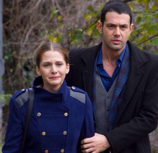 HaninOnly's tweet image. #OHayatBenim  #hepyanındayım Her kişi ceza alır  , karika bolum 😻