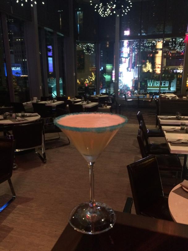 mariogsupernova's tweet image. Lemon Drop Martini 😜 @Supernova226nyc @NovotelNYC #timesquare #supernova #novotelNYC #bestview #drinks #dinner