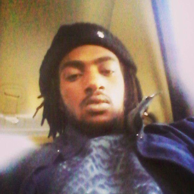 MaxoutBizzy's tweet photo. Maxout http://t.co/oQSgG6phID