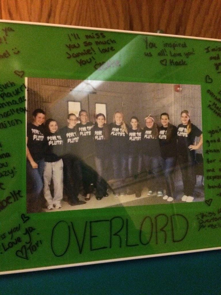 JamiePenzien's tweet image. Really missing my girls right about now 😔😢💙 #broshoesandpiccolos #bestsection #mygirls #overlordmissesyou