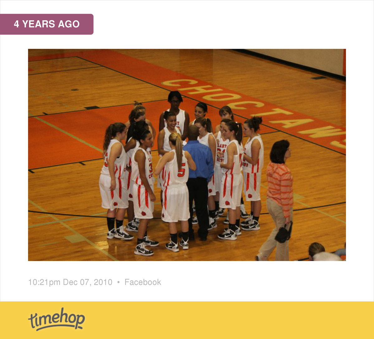 tanarenwebb's tweet photo. [Timehop always getting me emotional] What I'd give to play that last season again. #5  http://t.co/COjXXt05B7 http://t.co/cGsZcDFaBi