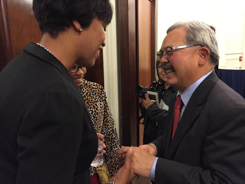 MurielBowser's tweet photo. Congrats on the World Series, @mayoredlee...DC will take the Olympics #dc2024 http://t.co/7l9VWGusNz