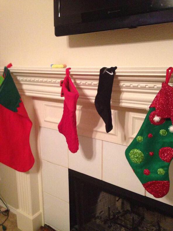 ManCaveTweet's tweet photo. Incase santa wanna step up http://t.co/2GkOpoLhu4