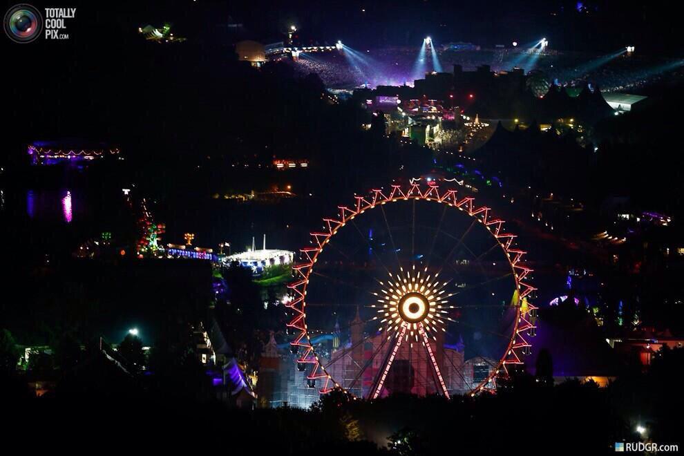 ChiIIVlbes's tweet photo. I'd rather be here right now 😍🙏🌻 http://t.co/THr7uB3fcy