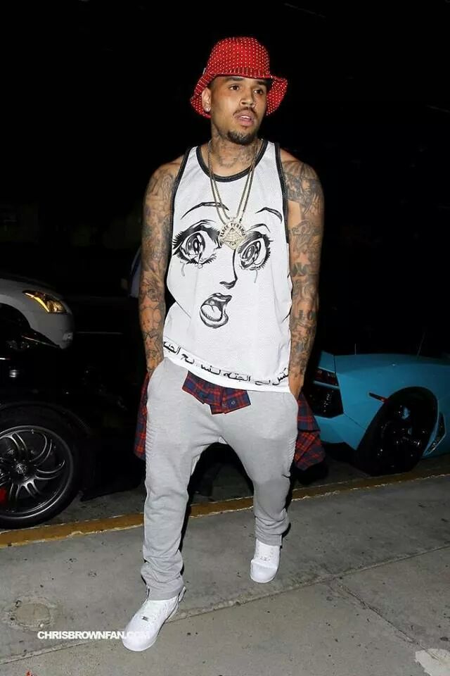 Sharonaagz's tweet photo. 'sei tutte le cose belle di questo mondo messe insieme.'❤
#chrisbrown #breezy #onelove #mydream http://t.co/6hXHVWQwu3
