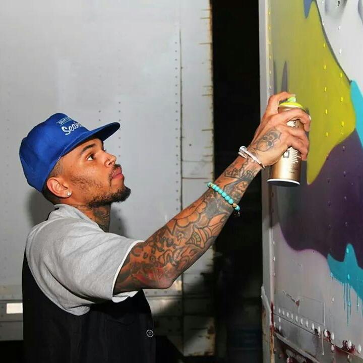 Sharonaagz's tweet photo. '..per sempre sarai in un sorriso inaspettato.'❤
#chrisbrown #èpuroamore #ilmiosognopiugrande #amotroppo http://t.co/uok4AzgeLf